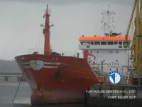 Naftas / Ķīmisko vielu tankkuģis pārdod