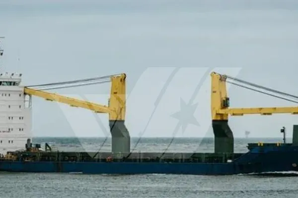 Dry cargo ship for sale
