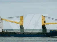 Sauso kravu kuģis pārdod