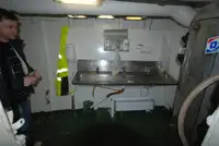 Desanta kuģis, tankkuģis pārdod