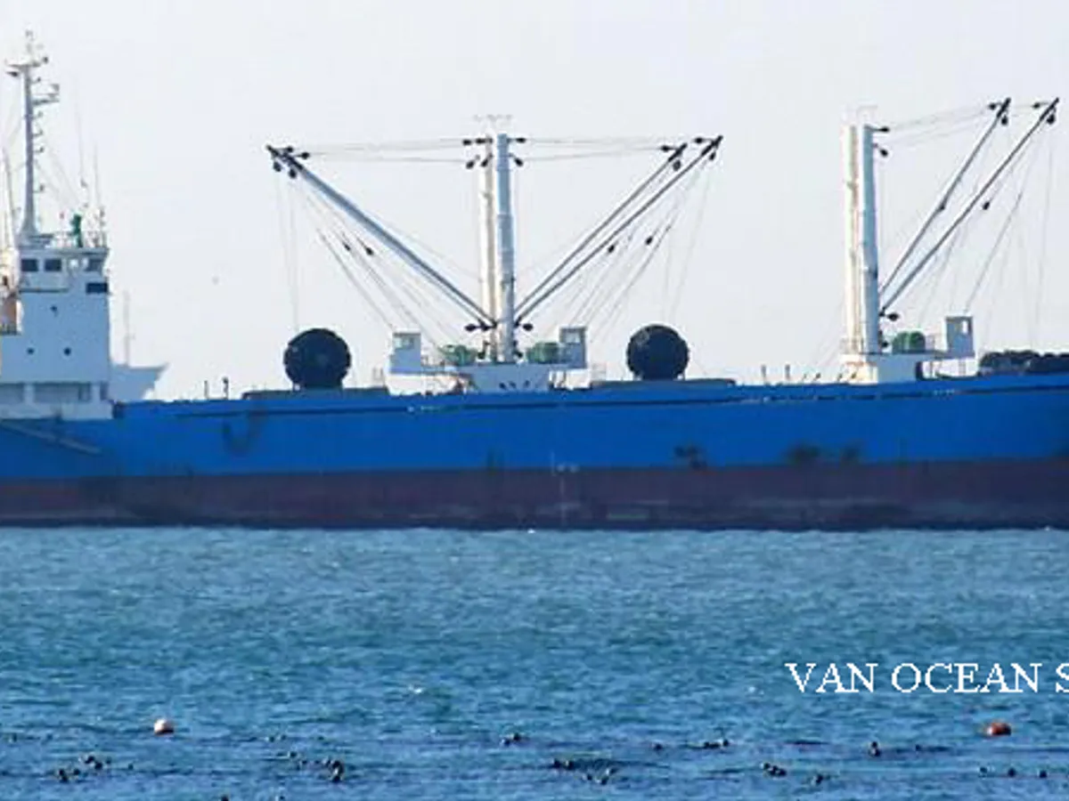 Reefer kuģis pārdod