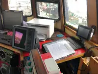 Trallers pārdod