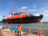 Hidrogrāfiskais kuģis pārdod