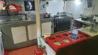 Garā līnija zvejas kuģis pārdod