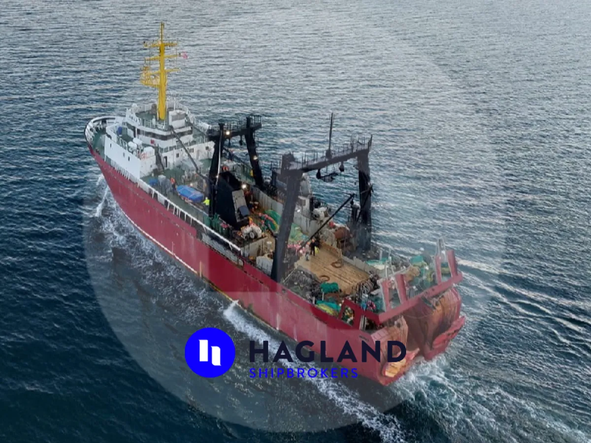 Liels saldētavkuģis pārdod