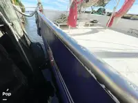 Trallers pārdod