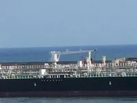 Naftas / Ķīmisko vielu tankkuģis pārdod