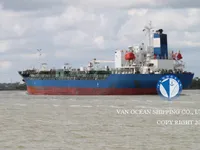 Naftas / Ķīmisko vielu tankkuģis pārdod