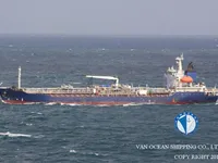 Naftas / Ķīmisko vielu tankkuģis pārdod