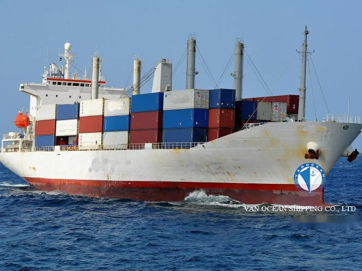 Reefer kuģis pārdod