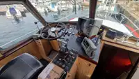 Pilotkuģis pārdod