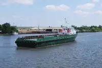 Apkalpes kuģis pārdod
