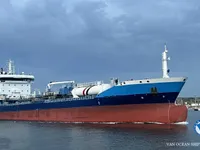 Naftas / Ķīmisko vielu tankkuģis pārdod