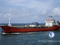 Naftas / Ķīmisko vielu tankkuģis pārdod