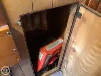 Trallers pārdod
