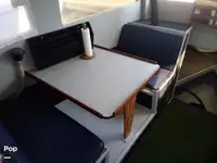 Niršanas atbalsta kuģis pārdod
