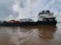 Desanta kuģis, tankkuģis pārdod