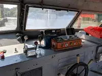 Trallers pārdod