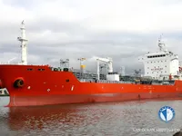 Naftas / Ķīmisko vielu tankkuģis pārdod