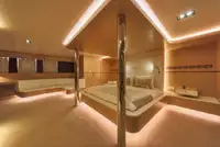 Kruīza kuģis pārdod