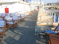 Kruīza kuģis pārdod