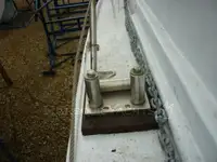 Trallers pārdod