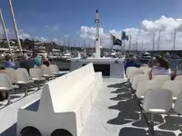 Katamarāns pārdod