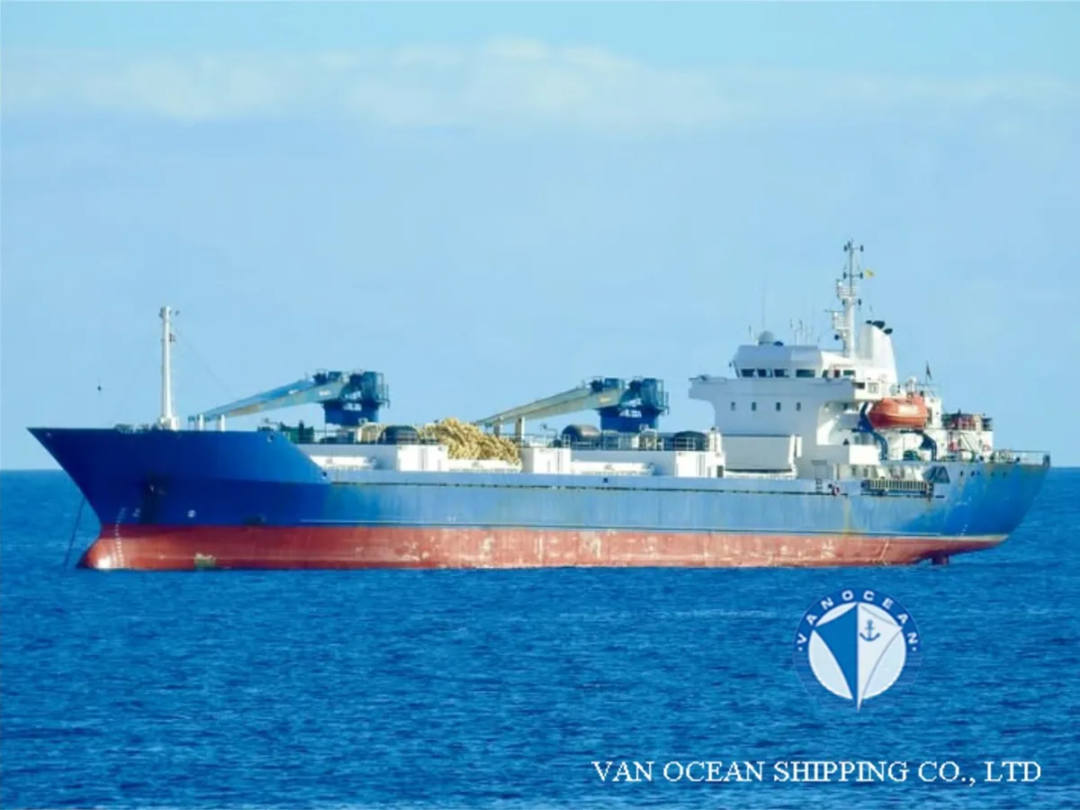 Reefer kuģis pārdod