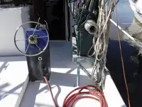 Trallers pārdod