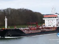 Naftas / Ķīmisko vielu tankkuģis pārdod