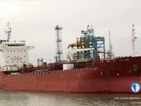 Naftas / Ķīmisko vielu tankkuģis pārdod