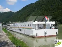 Kruīza kuģis pārdod