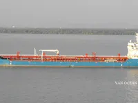Naftas / Ķīmisko vielu tankkuģis pārdod