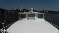 Niršanas atbalsta kuģis pārdod