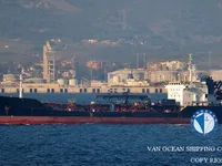 Naftas / Ķīmisko vielu tankkuģis pārdod