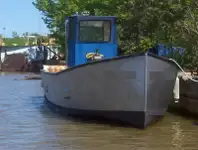 Trallers pārdod