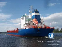Naftas / Ķīmisko vielu tankkuģis pārdod
