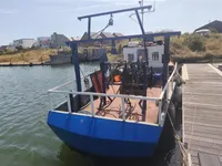 Zivju zvejas kuģis pārdod