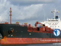 Naftas / Ķīmisko vielu tankkuģis pārdod