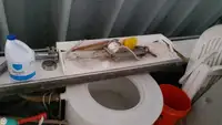 Trallers pārdod