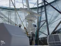 Trallers pārdod