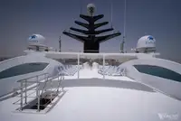 Niršanas atbalsta kuģis pārdod