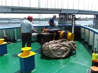 Apgādes kuģis pārdod