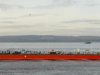Naftas / Ķīmisko vielu tankkuģis pārdod