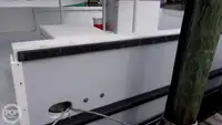 Niršanas atbalsta kuģis pārdod