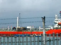 Naftas / Ķīmisko vielu tankkuģis pārdod