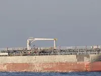 Naftas / Ķīmisko vielu tankkuģis pārdod