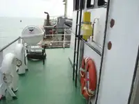 Trallers pārdod