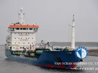 Naftas / Ķīmisko vielu tankkuģis pārdod