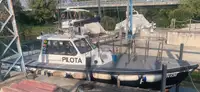 Pilotkuģis pārdod